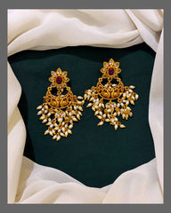 Rice Pearl Earring in Kundan - KE00359