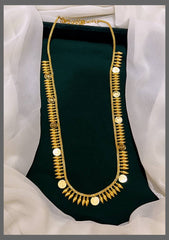 Traditional Mullamottu Kerala Design in Nakshi Haram - NH00136