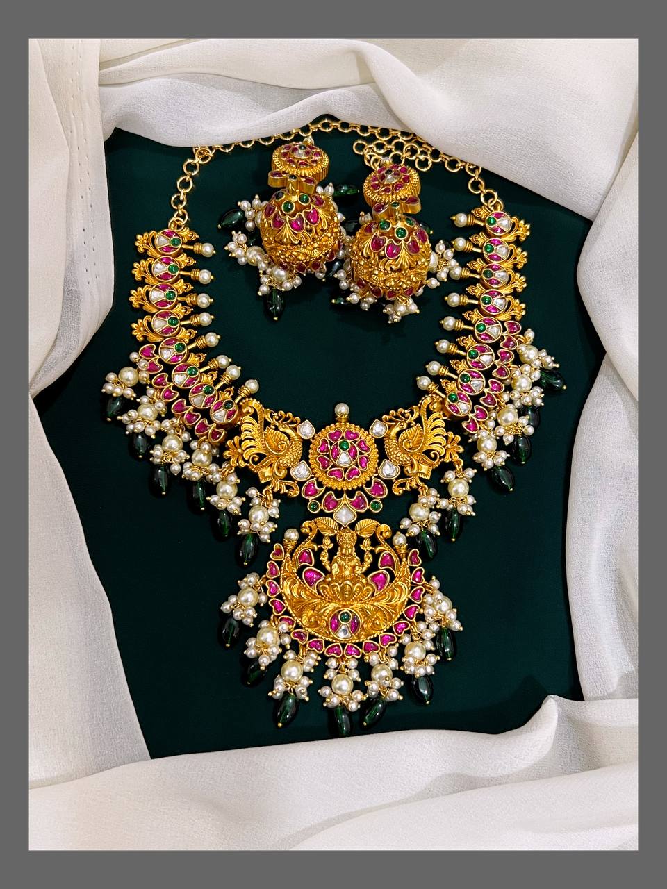 Beautiful Lakshmi pendent with peacock in Kundan Necklace - KN00286