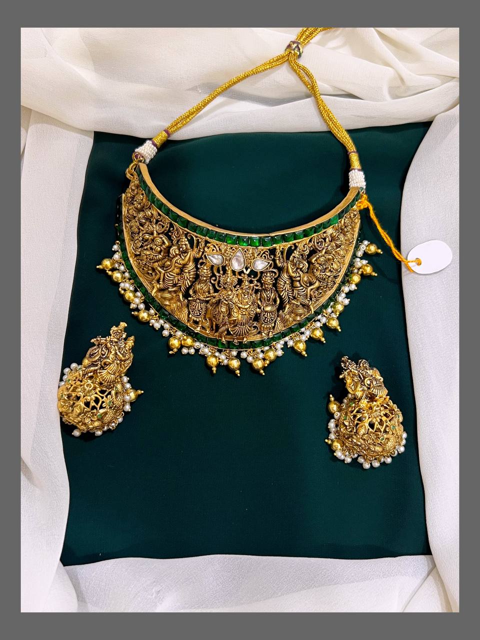 Radha Krishna Choker necklace in Kundan - KN00293