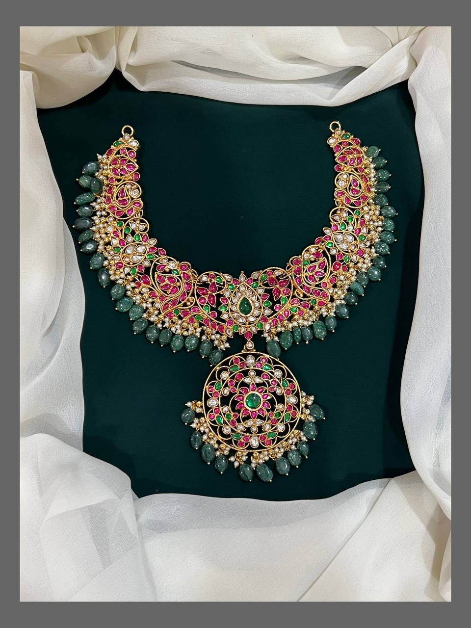 Flower Pendent with Peacock in Kundan Necklace - KN00288