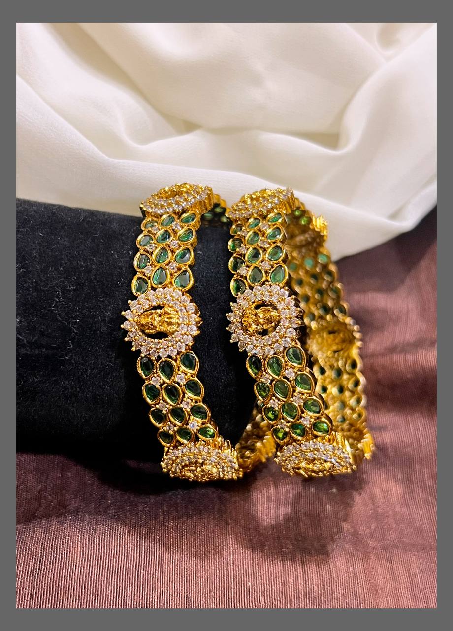 Lakshmi Emerald with White Stone Bangle -BG0090