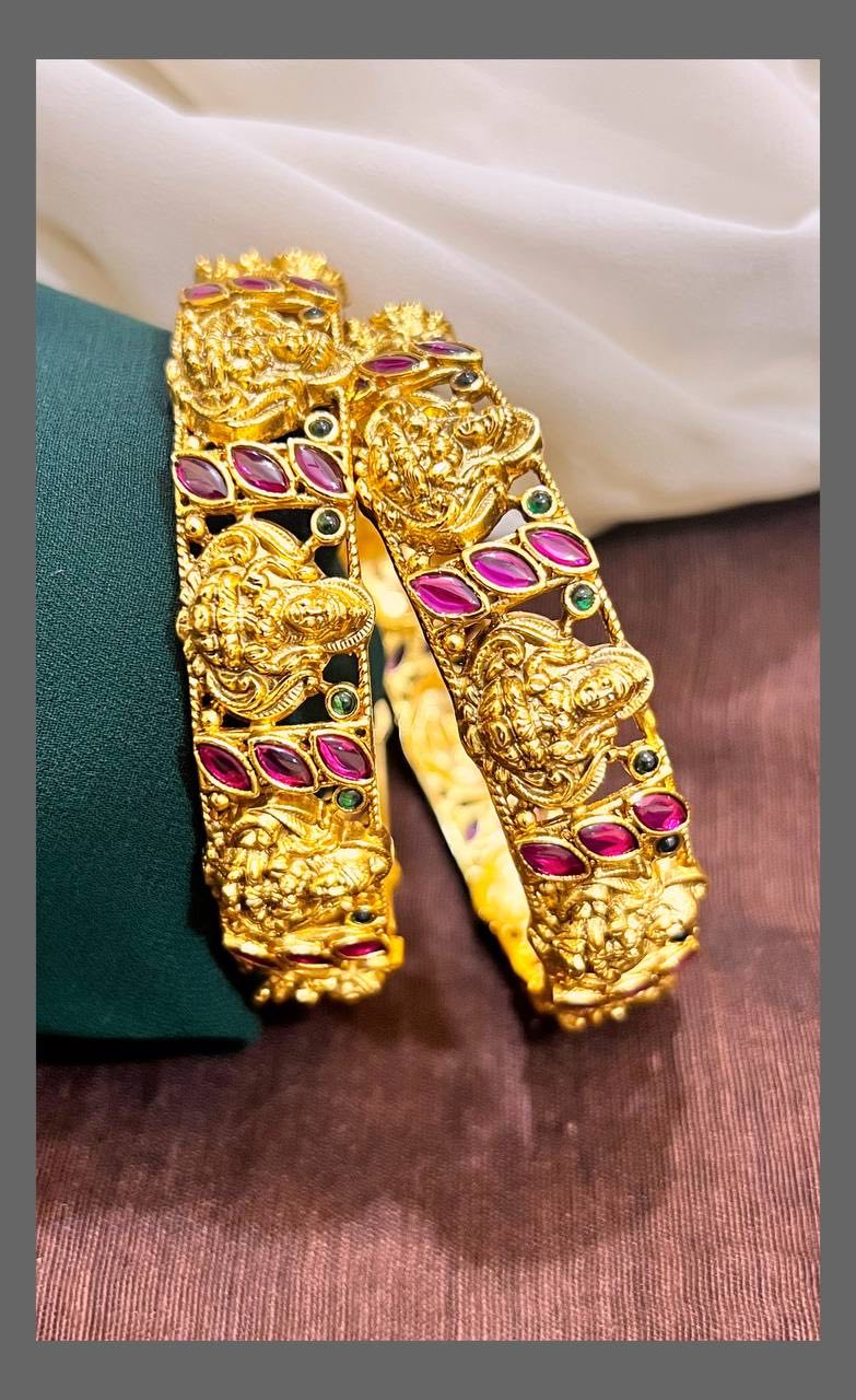 Lakshmi Ruby Bangle - BG00111