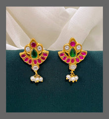 Ruby and Emerald Flower in Kundan Earring - KE00249