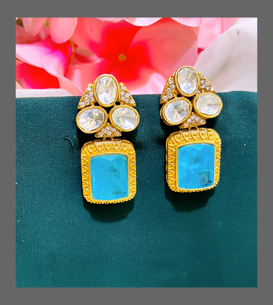 Elegant White Stone Earring in Victorian - VE0053