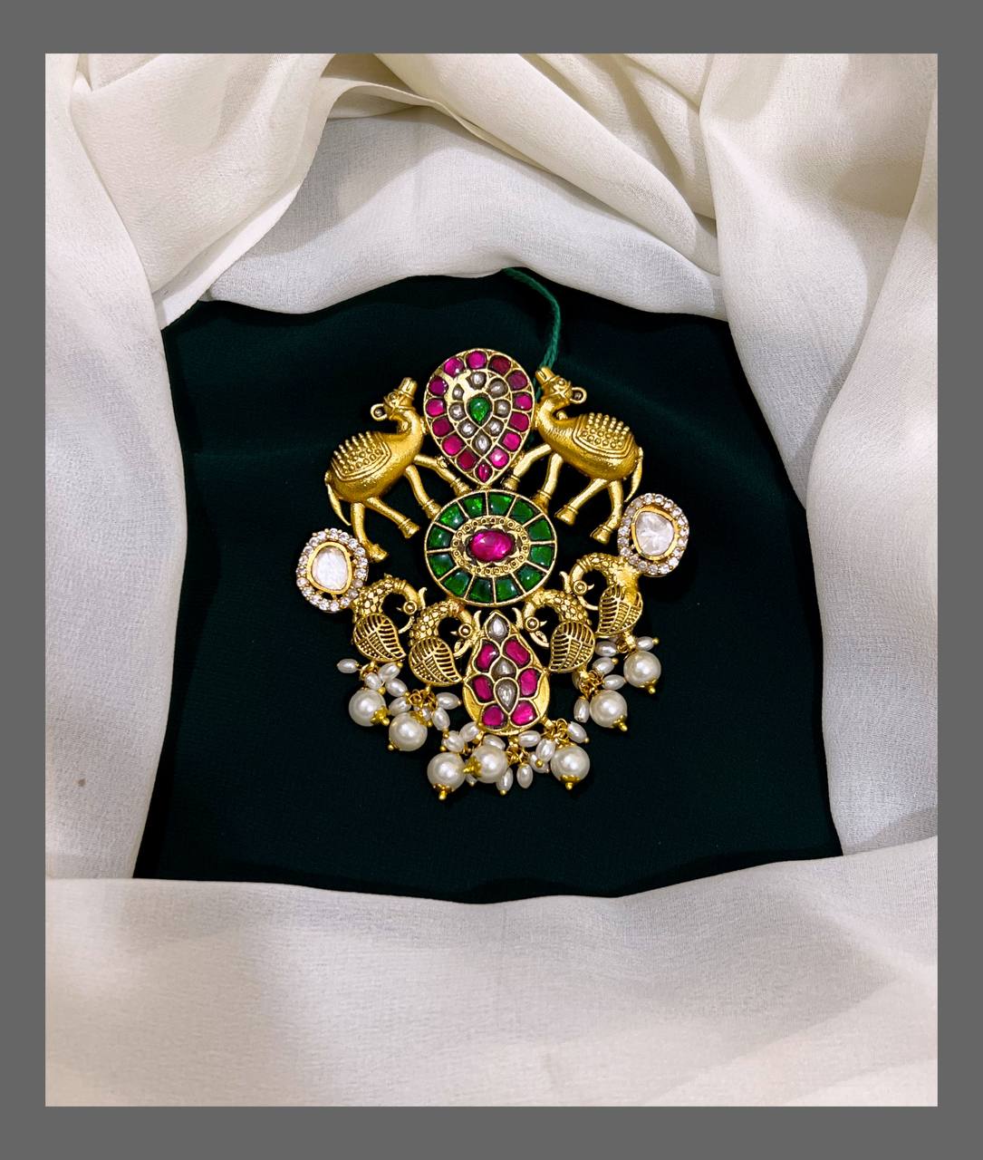 Camel Pendent in Kundan - KP00128