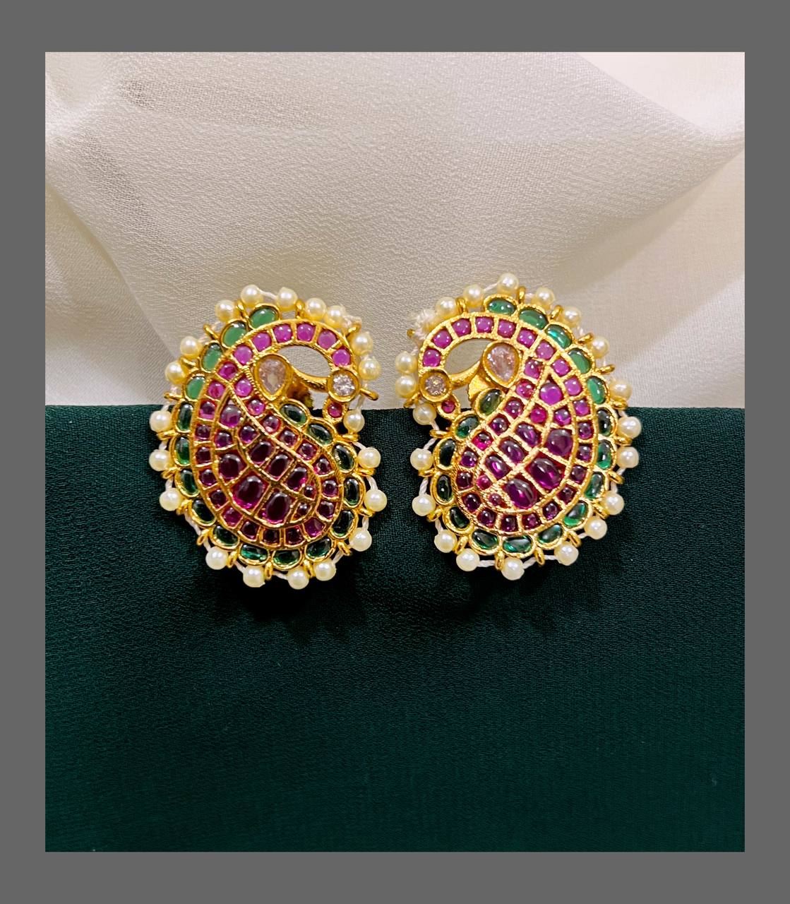 Beautiful Mango Stud Earring in Nakshi - NE00224
