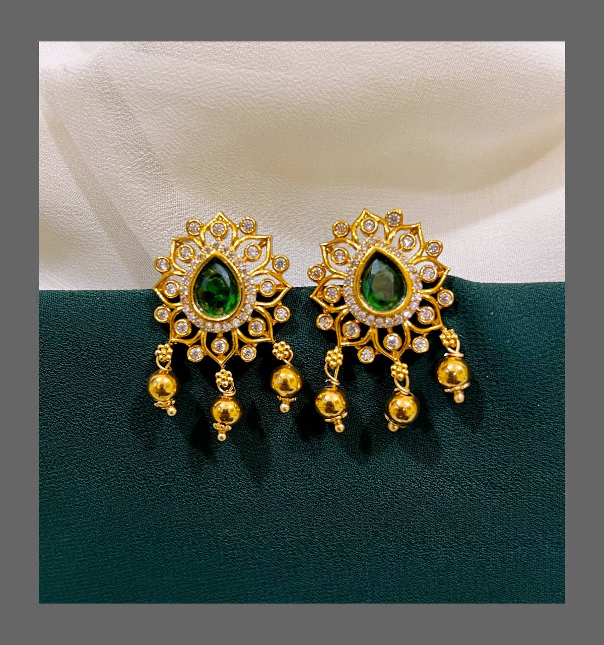 Beautiful Stud Earring in Nakshi - NE00243