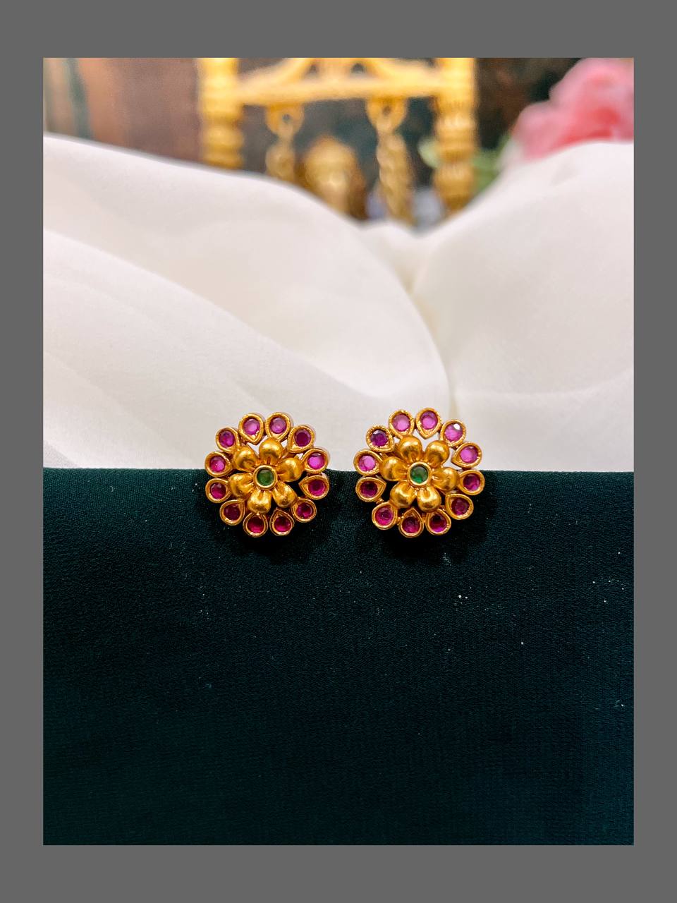 Small Beautiful Ruby Flower in Nakshi - NE00262