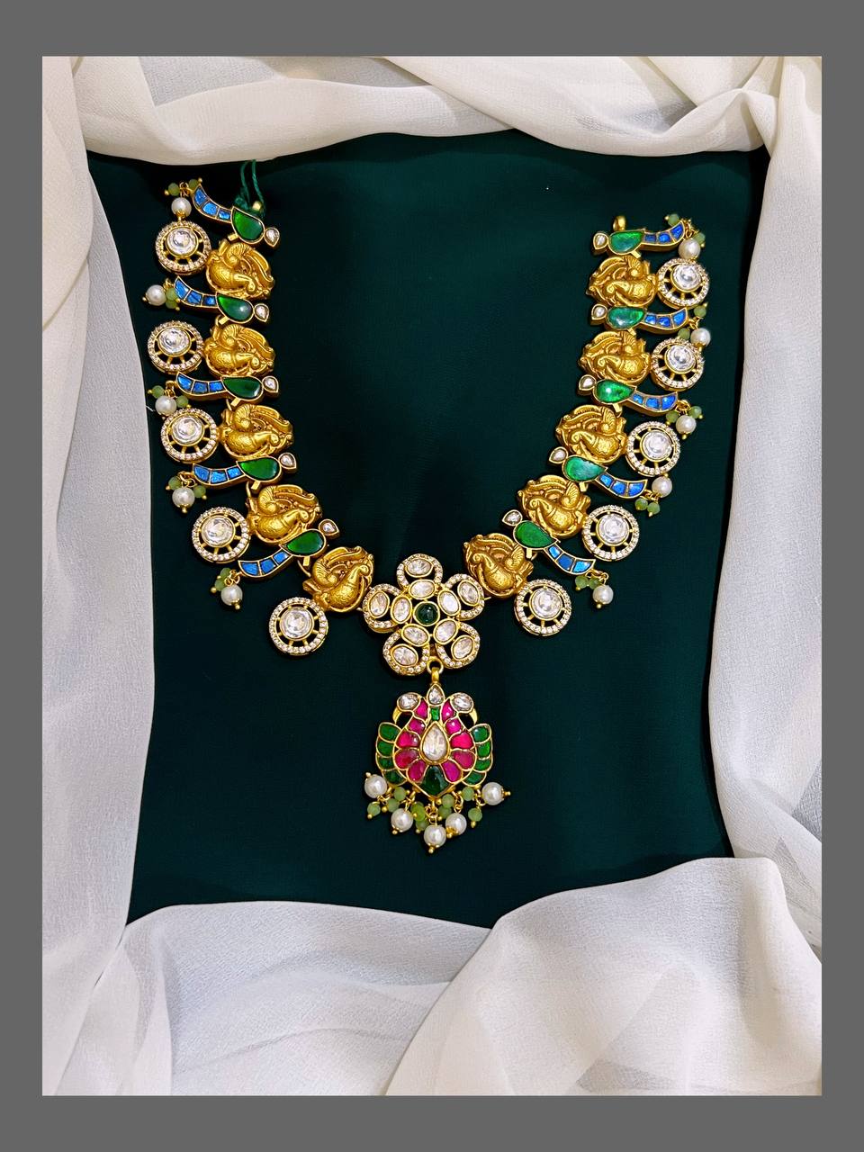 Small and Big peacock Chain with Peacock pendent in kundan - KN00326
