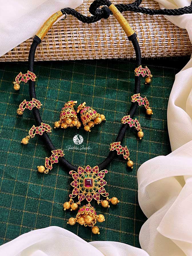 Black Threads Kempu Necklace with Earring - BB0012