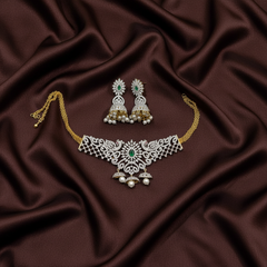 Cute Daimond Mini Choker In Gold Finish - DN0095