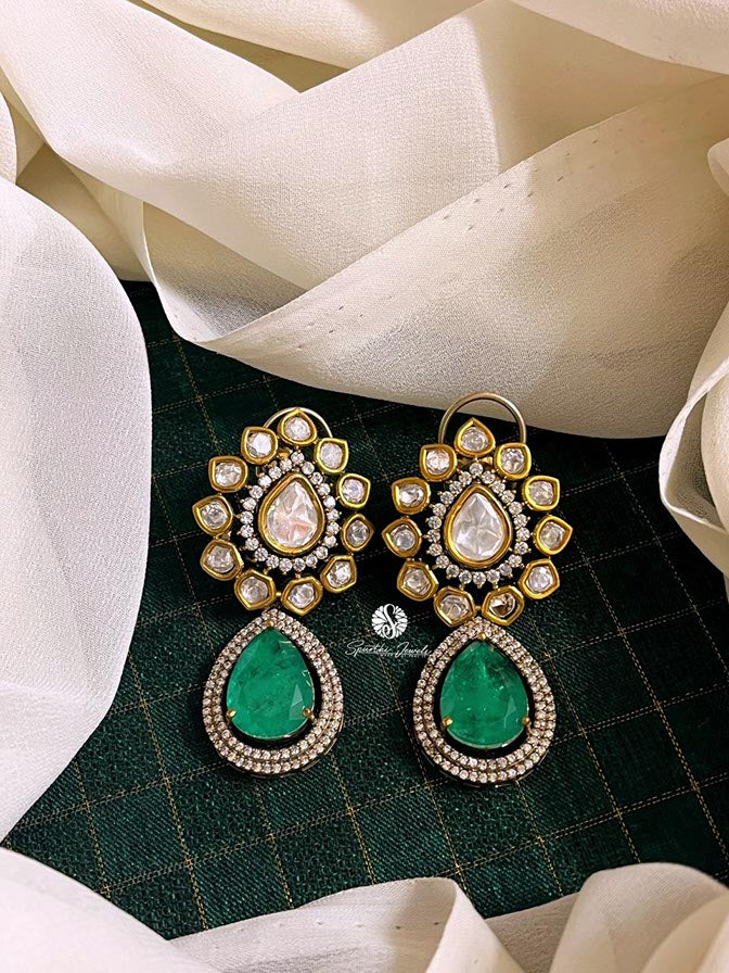 Light Green Victoria Earrings - VE009