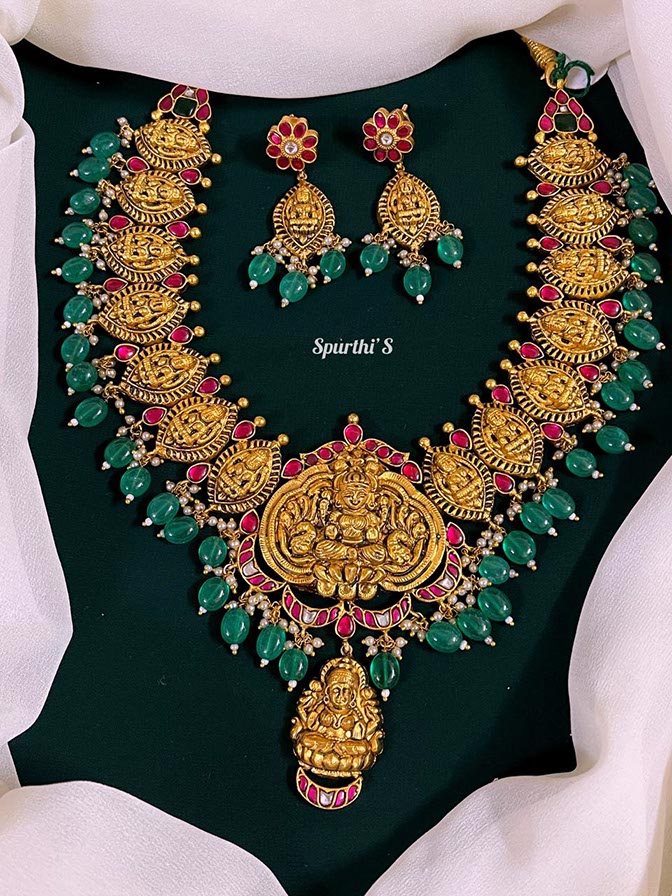 Lakshmi Jadau Pendant Necklace with Earrings - HJ0044