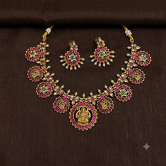 Lakshmi Bottu necklace - NN00941