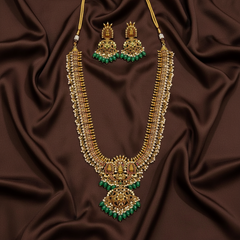 Lakshmi Kempu Guttipusalu - NH00439