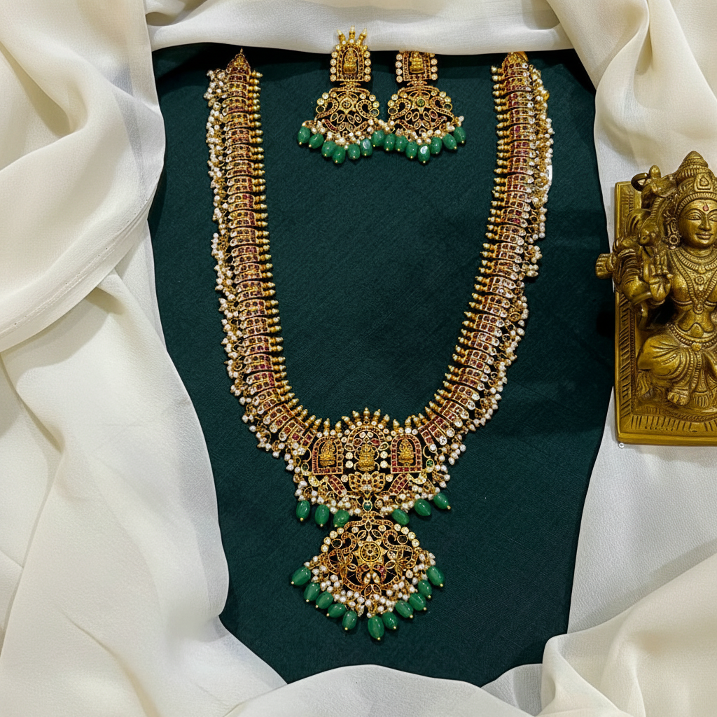 Lakshmi Kempu Guttipusalu - NH00439