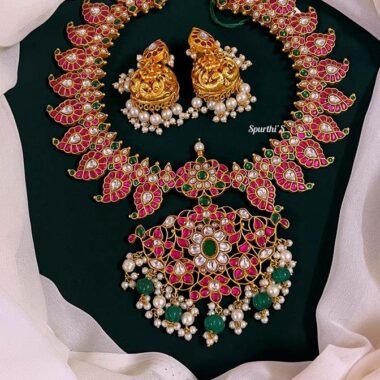 Jadau Mango Haram with Earrings - NK0022