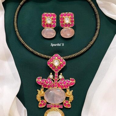 Jadau Pendant Necklace with Earrings - NK0029