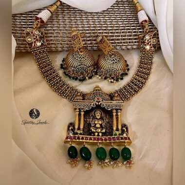 Laxmi Temple Jewellery with Earrings - NN0010