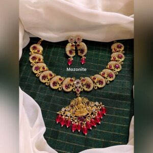 Ruby Color Laxmi Pendant with Earrings - NN0044