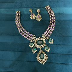Victorian layered Set with Earrings - VN00190
