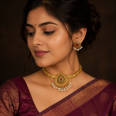 Antic Kante Necklace with Beautiful Ruby and Emerald Pendant in Nakshi - NN00757