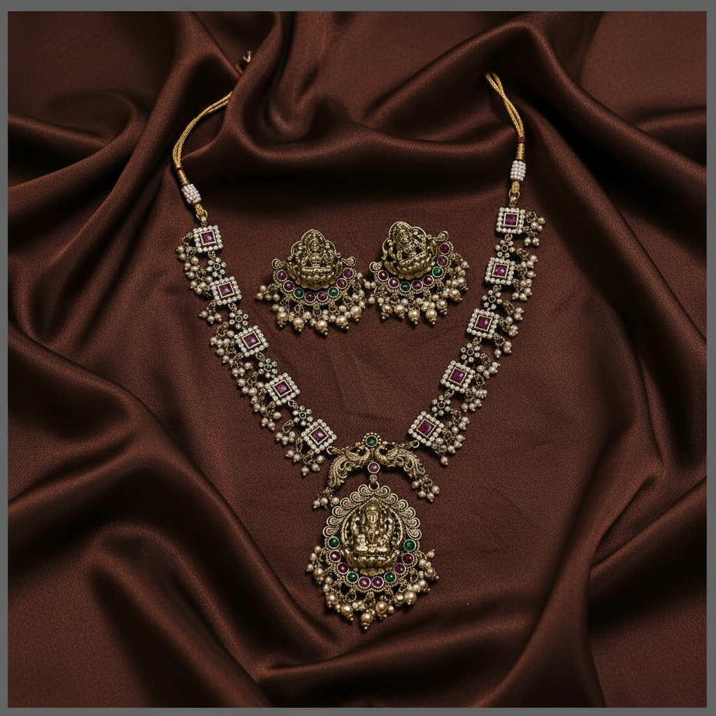 Antique Lakshmi Necklace In White Polish - NN00630