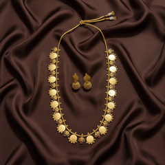Lakshmi Kaasu Long Haram With Jhumki - NH0018