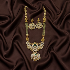 Beautiful Emerald 3 line Long Rani Haram - NH00469