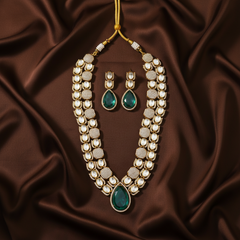 Elegant Victorian Emerald Haram and Earring - VH0041