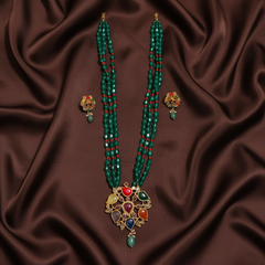 Emerald Monalisa Beads With Navarathna Pendant and Earrings - PB00610