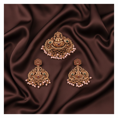 Beautiful Lakshmi Pendant With Earings - NP0099