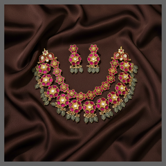 Beautiful Ruby Flower Necklace in Kundan - KN00464