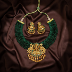 Crystal Beads Hand Made Neckalce With Nakshi Pendant - PB00599