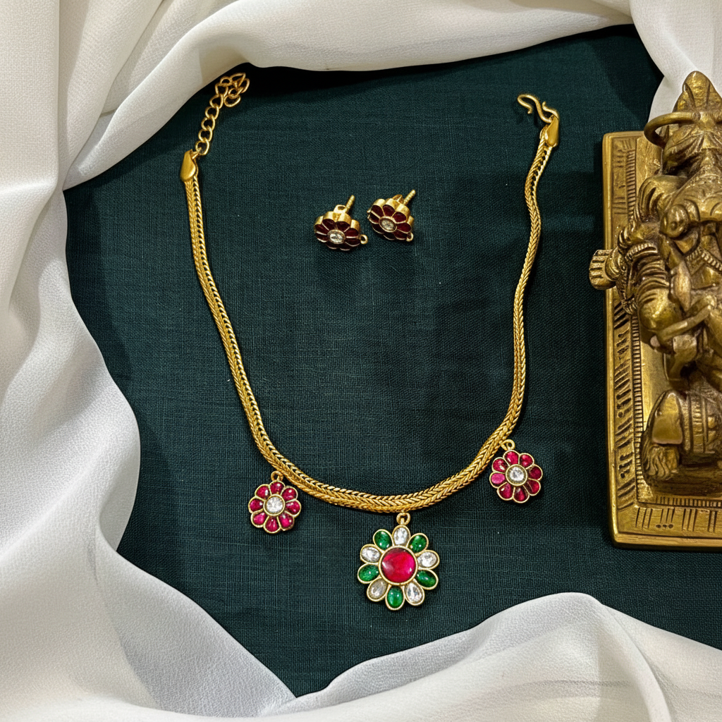 Short Jadau Nanu Necklace - KN00596
