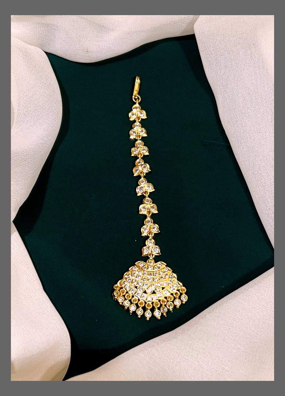 Antique White Stone Maang Tikka - HA0094