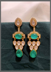 White stone Hanging Earring in Diamond - DE0011