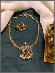 Nanu Chain With Flower Pendant In Nakshi - NN00666