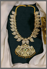 Mango Necklace With Peacock Pendant - KN00540