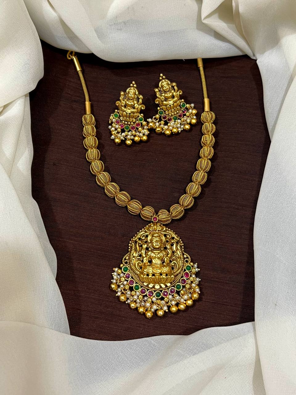 Nakshi lakshmi Pumpkin Pattern Gold Beads With Earrings - NN00947