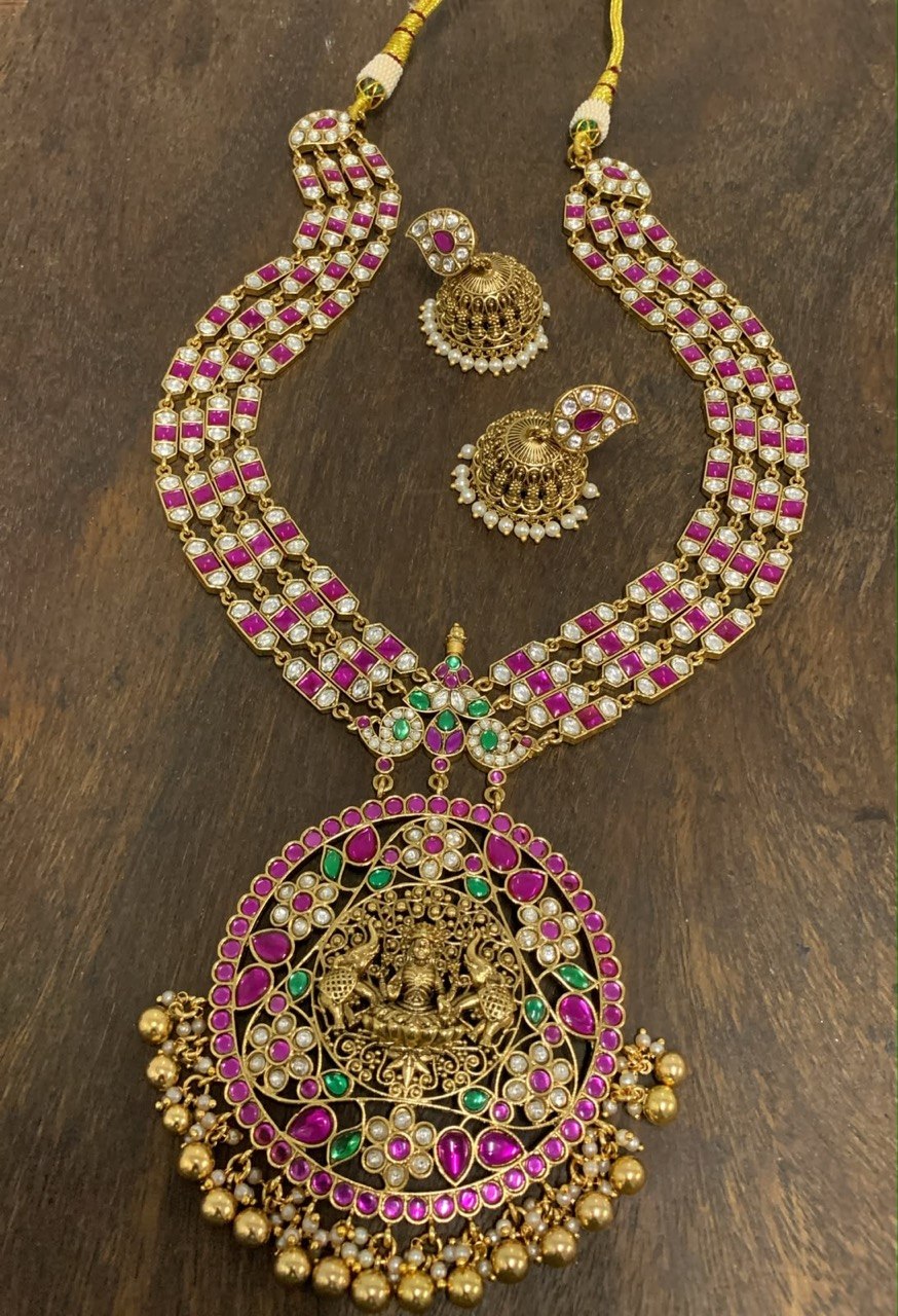 High Quality Temple Haram with Round Lakshmi Devi Pendant - KH00436