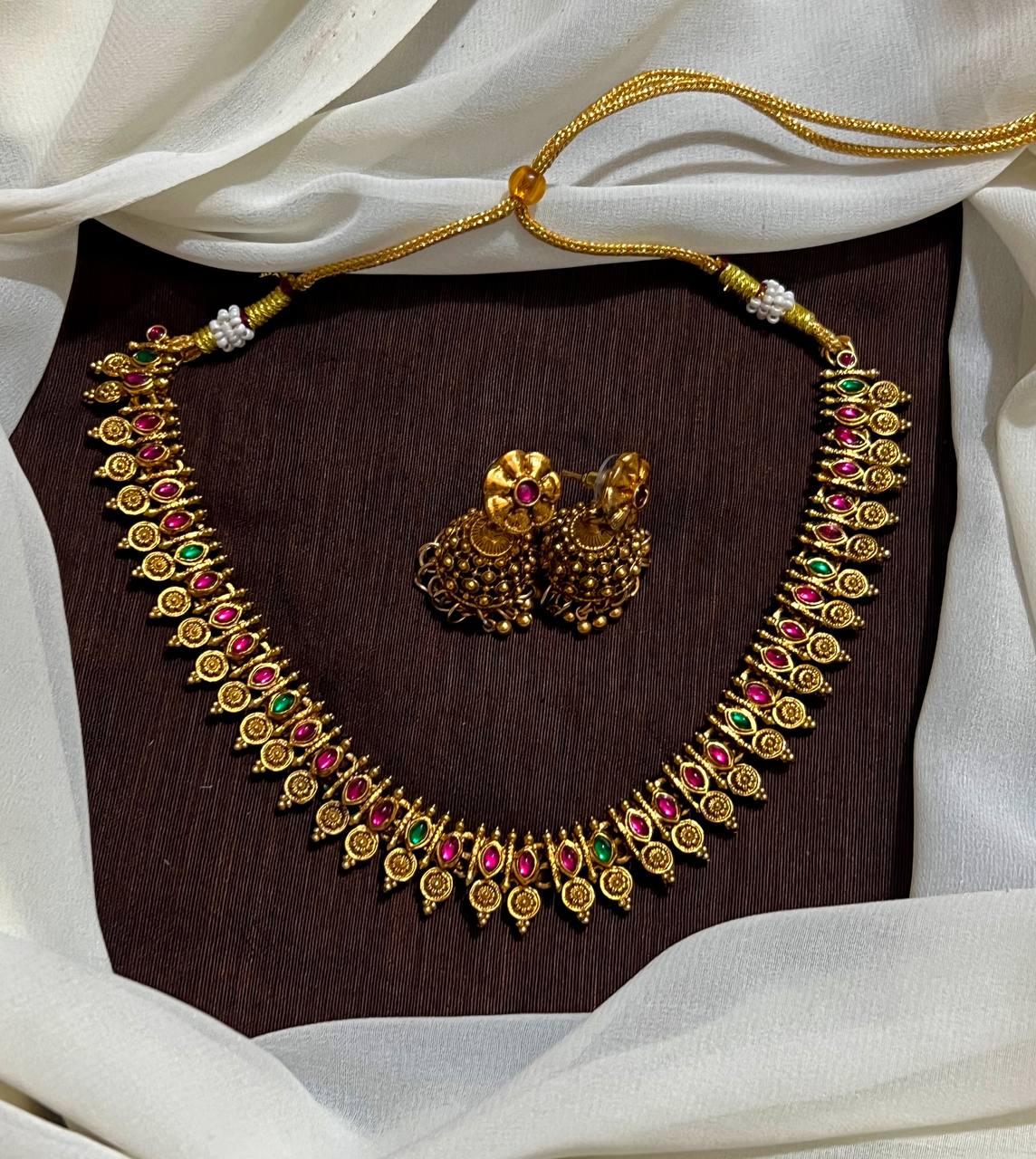 Cute Small Necklace with Pota Stone and Jhumki - NN00992