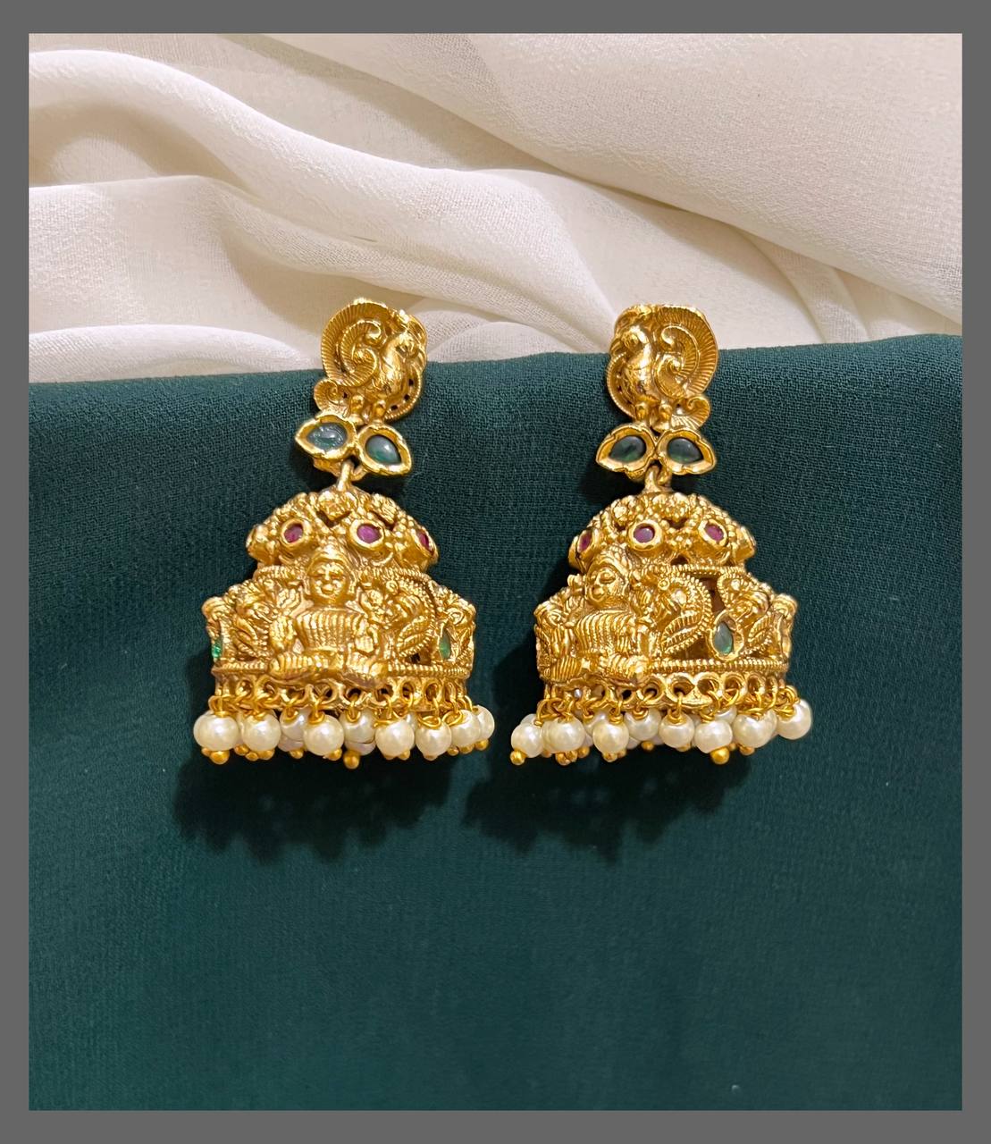 Beautiful Jhumki With White Pearl In Nakshi - NE00392