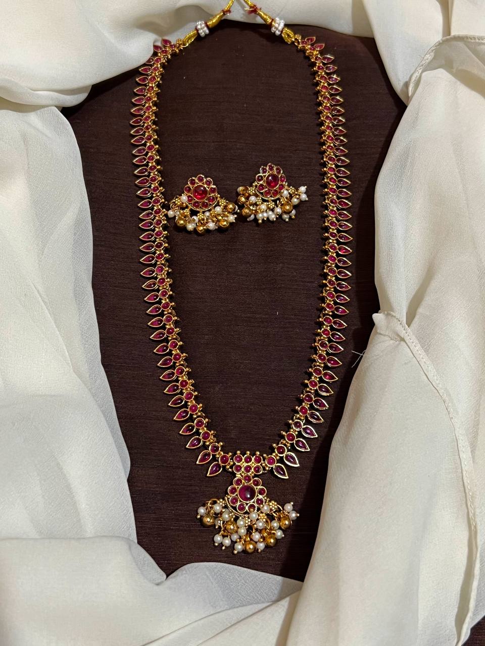Nakshi Pattern Kempu Stone Long Haram - NH00479