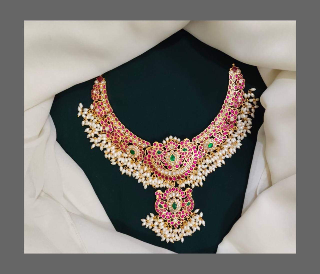 Rice Pearl Necklace in Kundan - KN00209