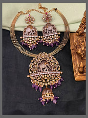 Beautiful Elephant Pendant Necklace in Victorian - VN00173