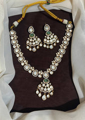 Mozonite Cute Necklace With Earrings - DN00102