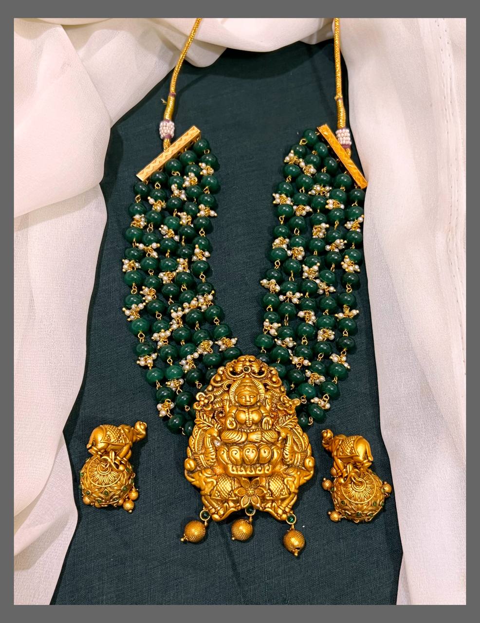 Emerald Pearl Necklace With Lakshmi Pendant - PB00336