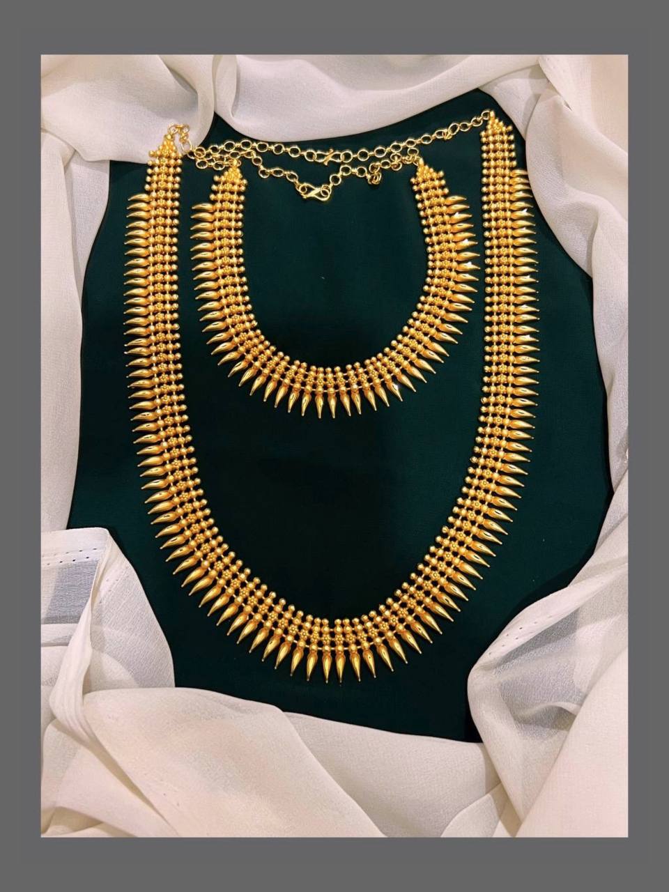 Kerala Design Mullamottu Bridal Set - BR0040